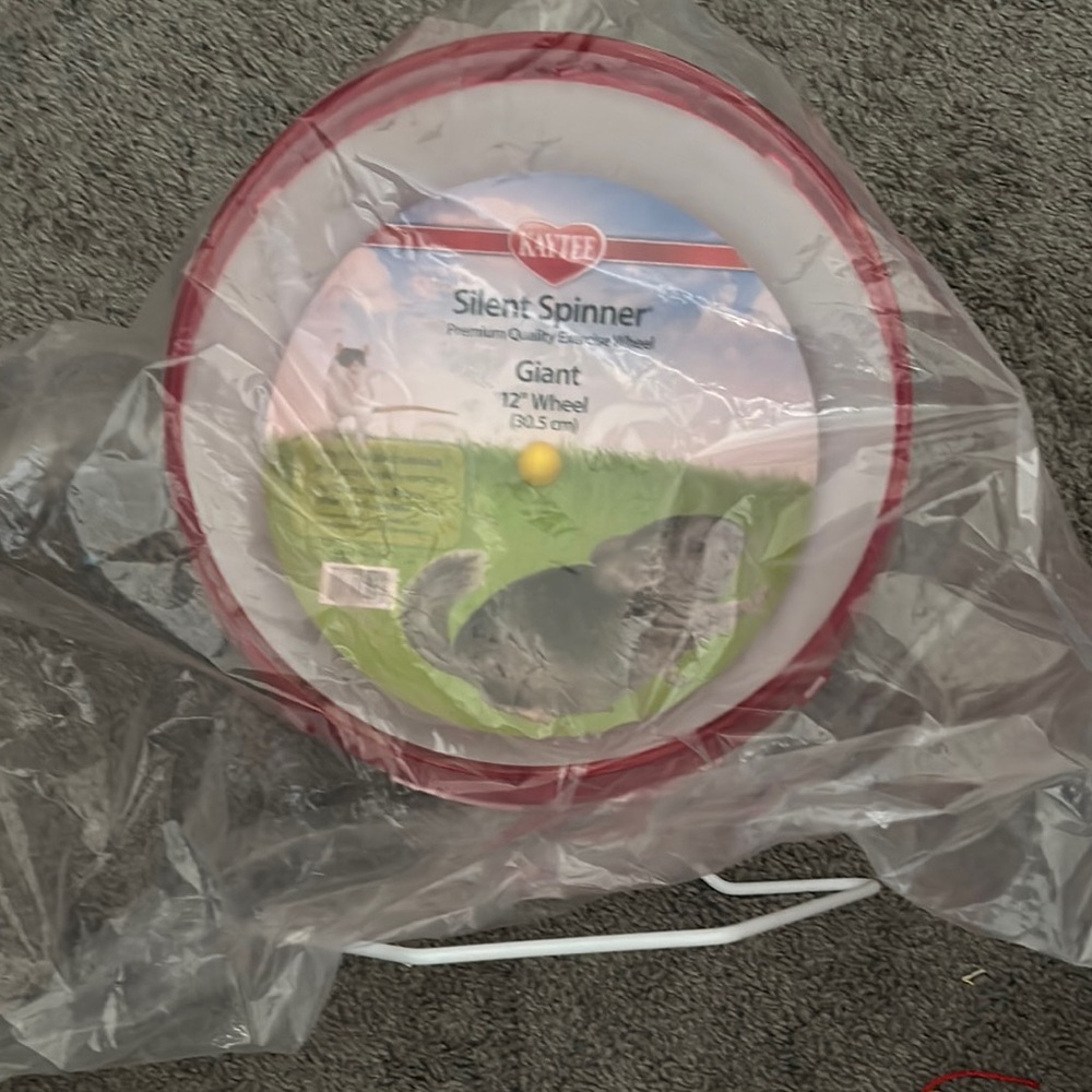 Kaytee Silent Spinner Giant Exercise Wheel - White - Picture 2 of 3